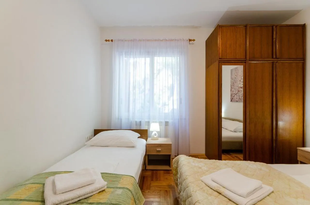 Laura Apartment Crikvenica Croatia