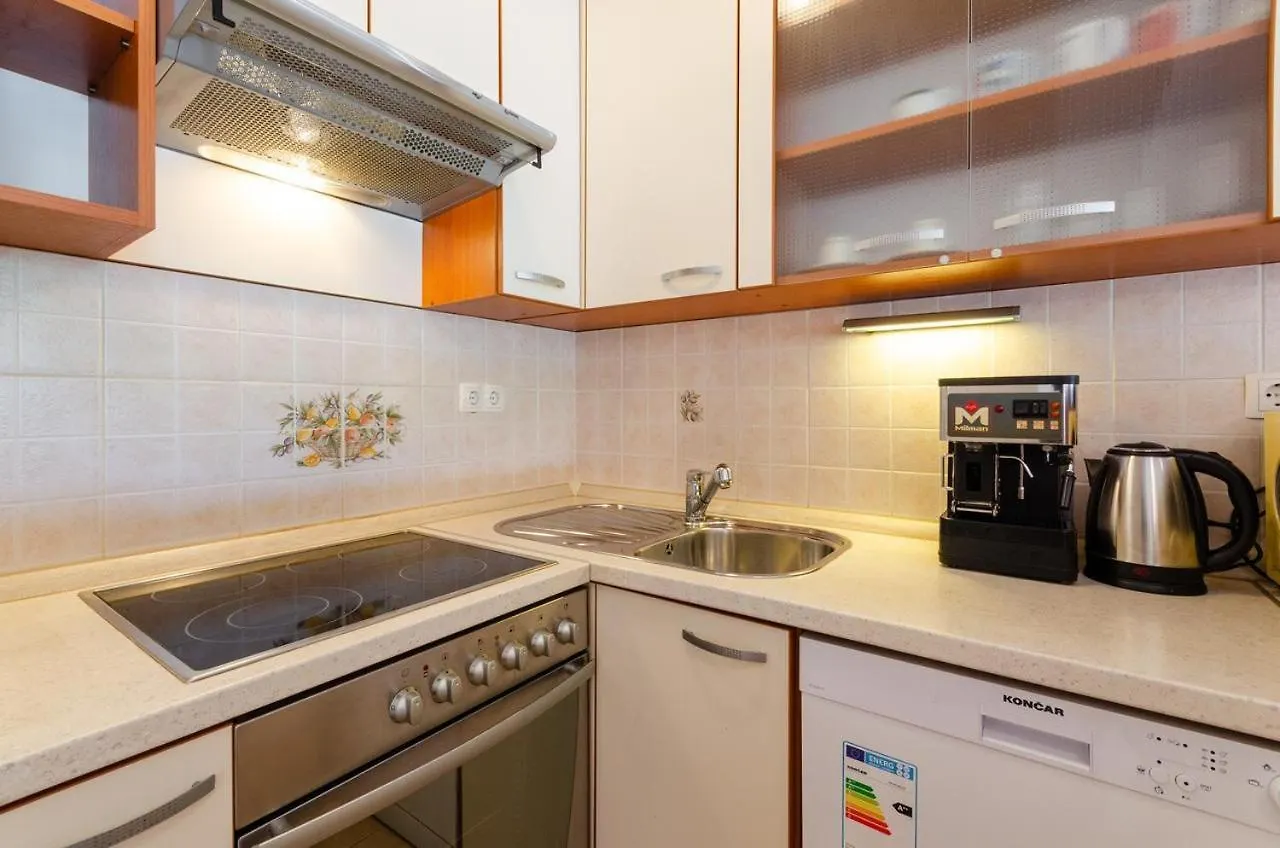 Laura Apartment Crikvenica Croatia