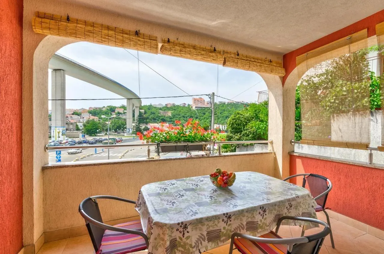 Laura Apartment Crikvenica