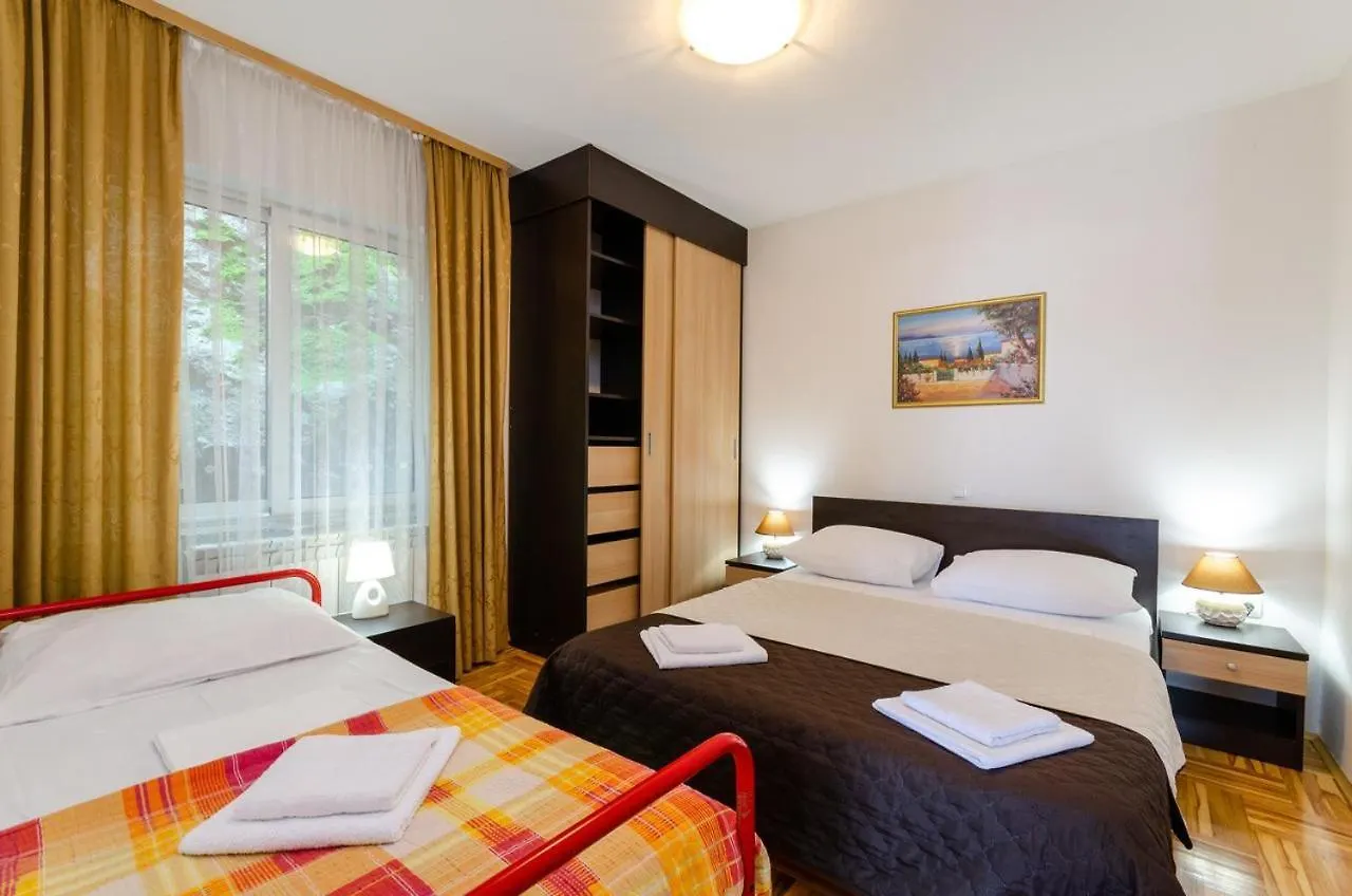 Laura Apartment Crikvenica