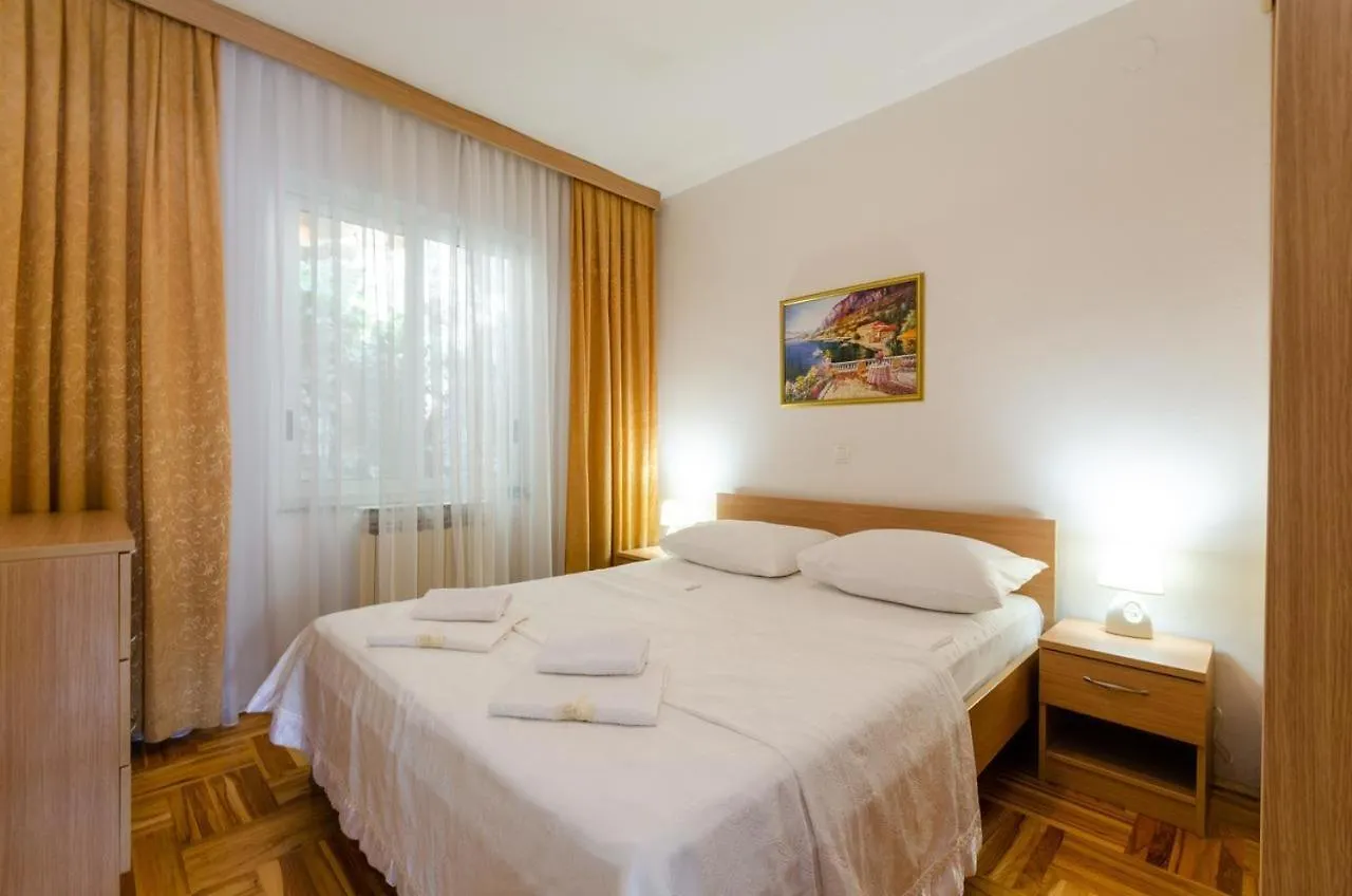 Laura Apartment Crikvenica Croatia