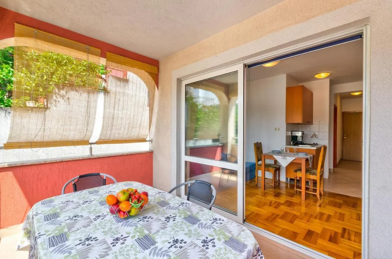 Laura Apartment Crikvenica